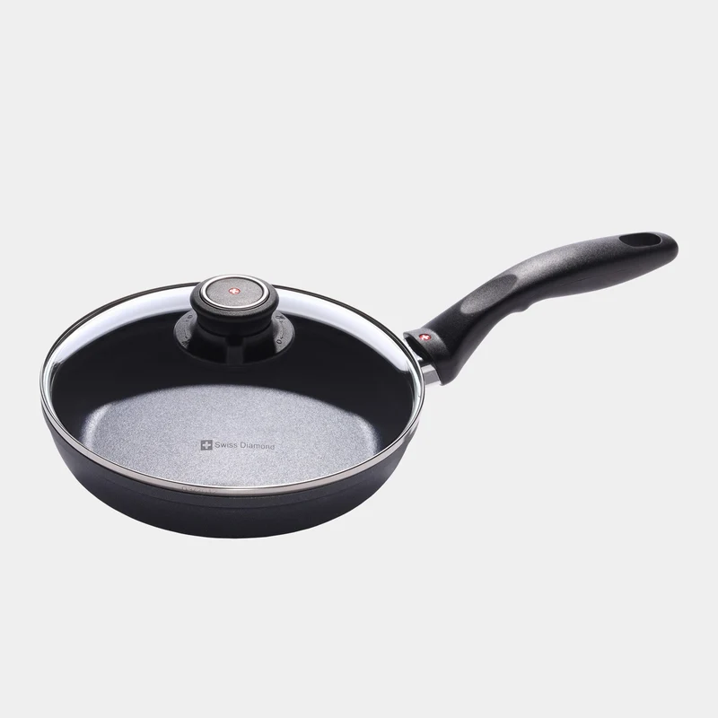 HD Nonstick Fry Pan with Glass Lid - Induction | Made in Switzerland