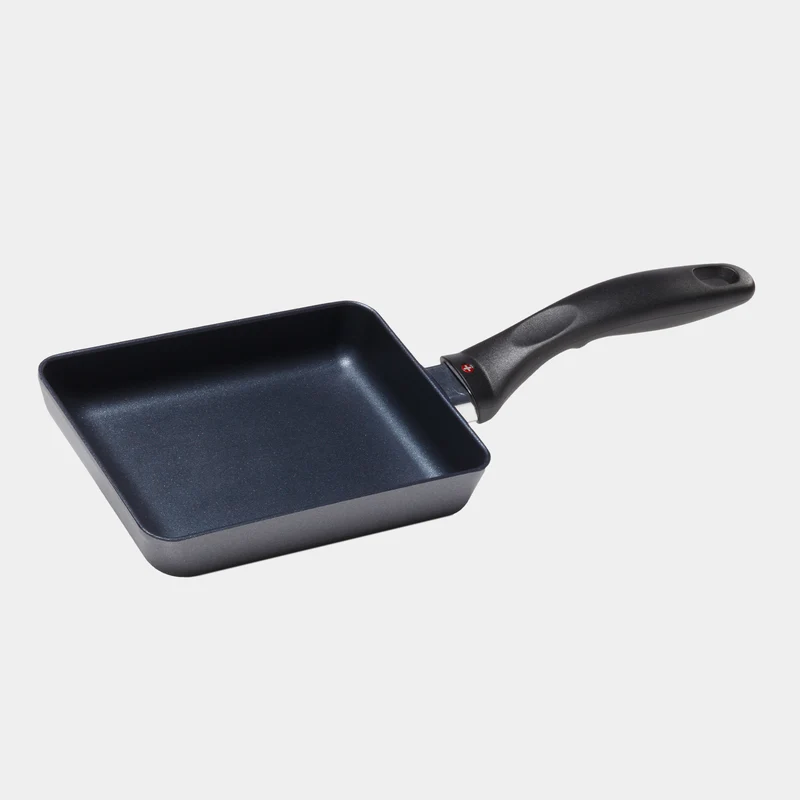 HD Nonstick 5" x 7" Japanese Omelet Pan - Induction | Made in Switzerland