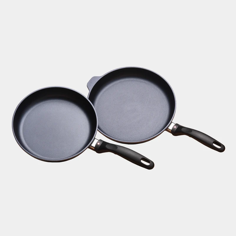 HD Nonstick 2-Piece Fry Pan Set - Induction | Made in Switzerland