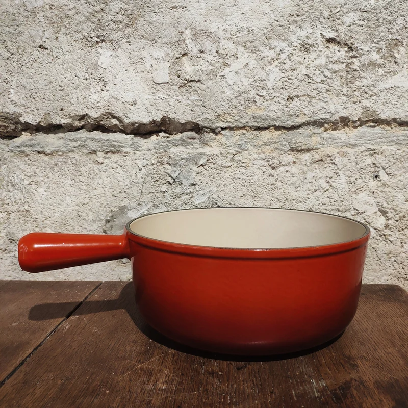 Poêlon en fonte émaillée pour fondue