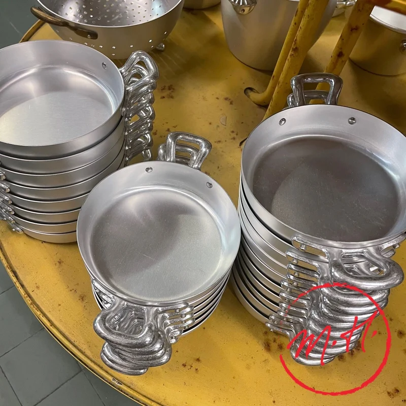 Plat à œufs en aluminium