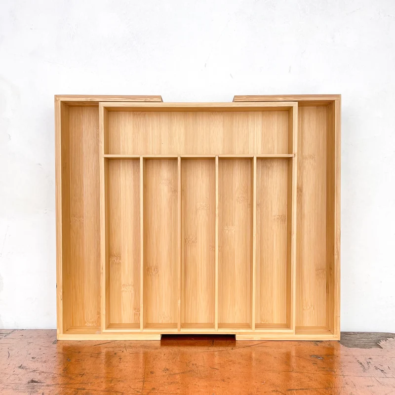 Range couverts extensible