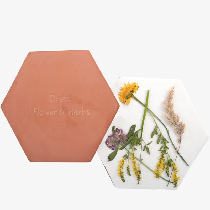 Presse à fleurs et herbes micro-ondes