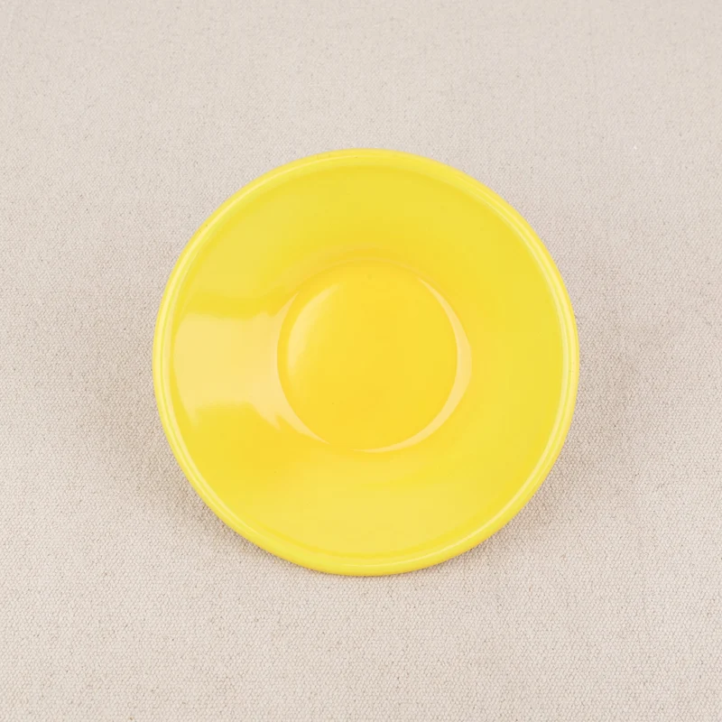 Petite assiette creuse en émail Ø 17cm