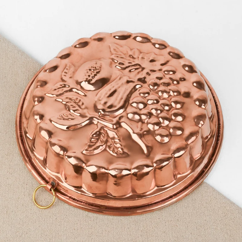 Moule à gâteaux en cuivre motifs fruits