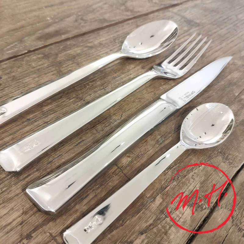 Ménagère acier monobloc 16p