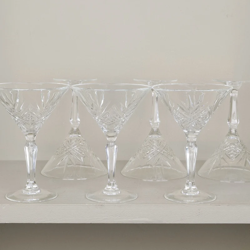 Lot 6 verres à Martini
