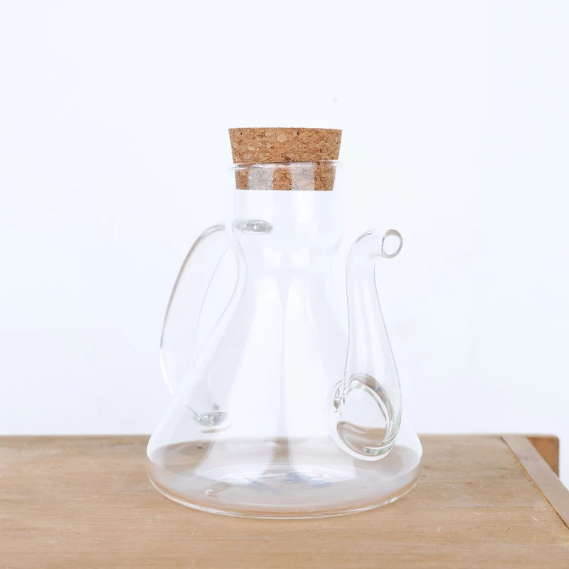 Huilier en verre borosilicate 250 ml
