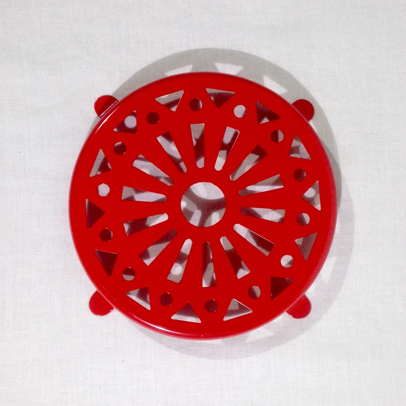 Dessous de plat rond émaillé rouge