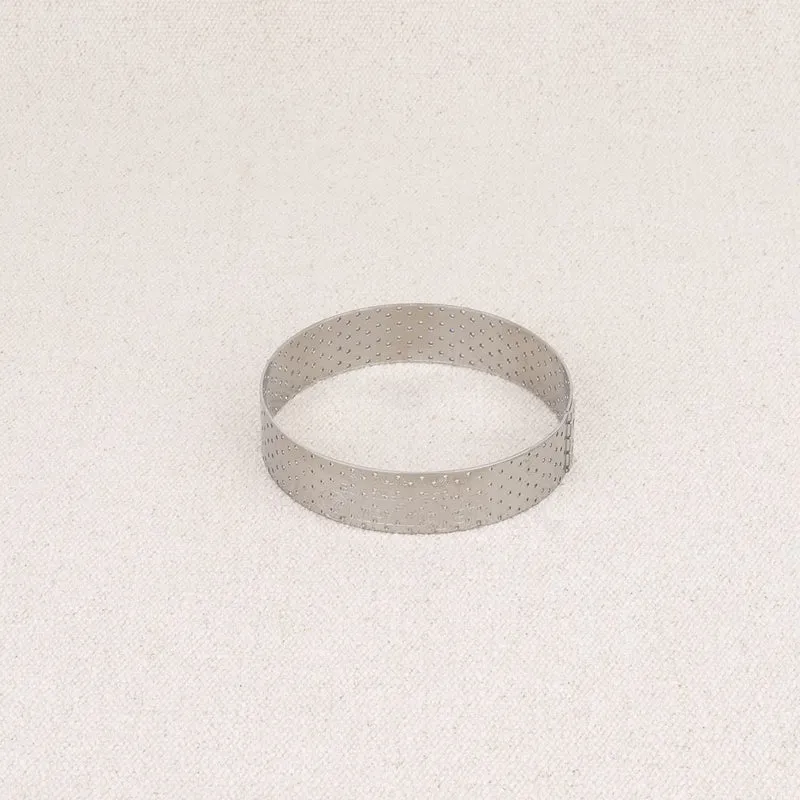 Cercle à tarte perforé en inox De Buyer