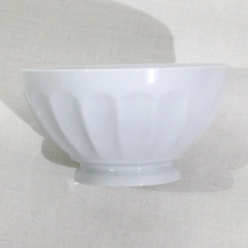 Bol géant en porcelaine blanche Ø18,5 cm