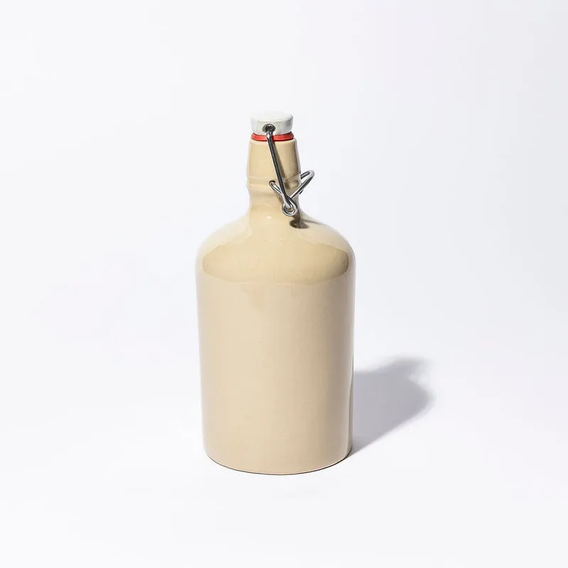 Bouteille avec fermeture en grès brut - 0,6 L