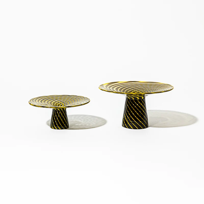 Coupelle torsadée en verre