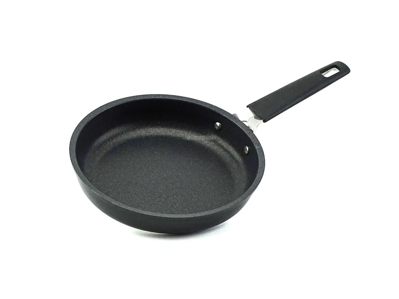 BARAZZONI Bratpfanne 33-CARATI Antihaftpfanne 20 cm mit Silikongriff