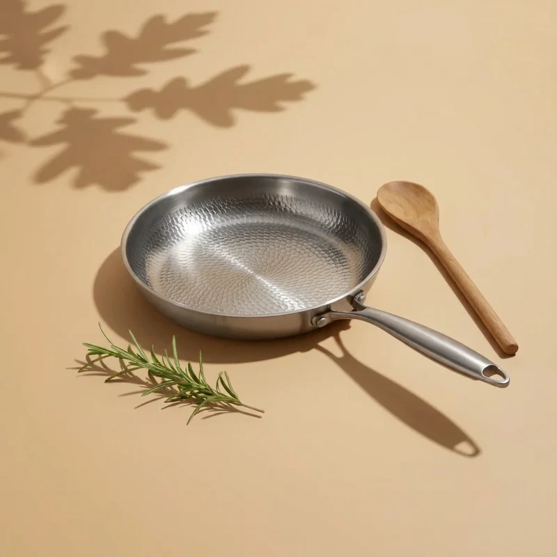 Poêle en titane martelé - 24 cm