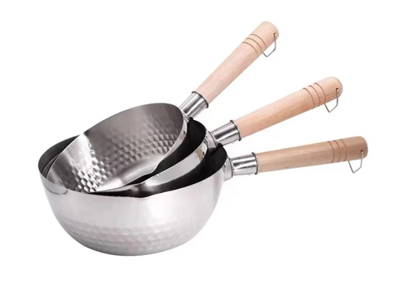 CHEFCO,GC418S,Stainless Steel Sauce Pan with Wooden Handle