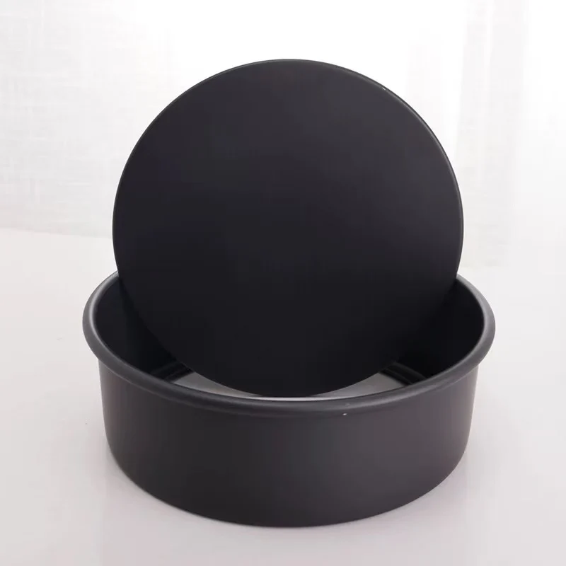 Chefco, 8609,8" Non stick aluminized Round Cake Pan with Loose-bottom