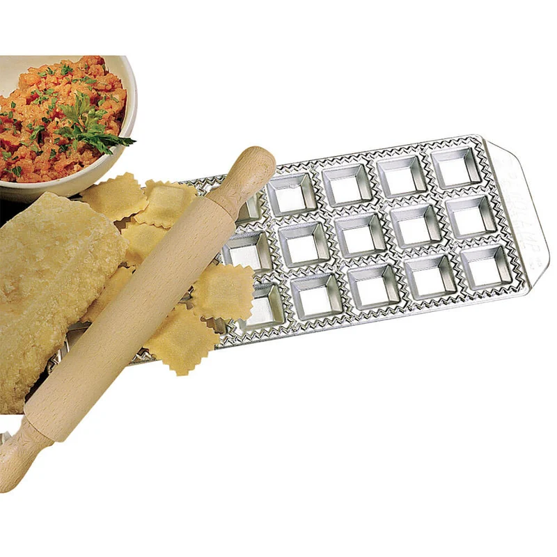 Moule 24 Raviolis avec Rouleau OFFERT IMPERIA - CRISTEL