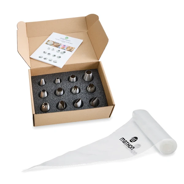 Lot coffret 12 douilles inox et 24 poches pâtissières Mathon