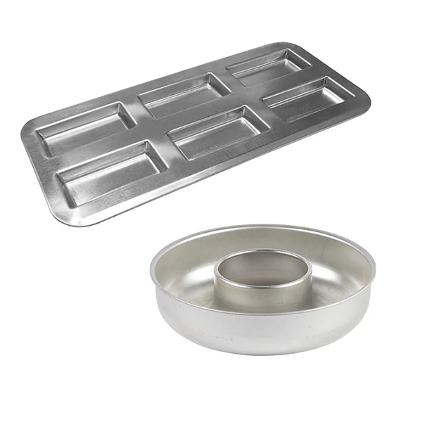 Lot moule à savarin 24 cm et plaque 6 financiers en fer blanc Gobel