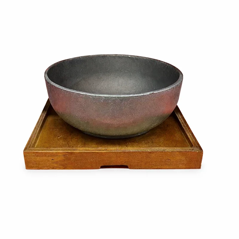 CHEFCO,IP-19, Round Cast Iron Bowl with Wooden Base（19cm/7.5")