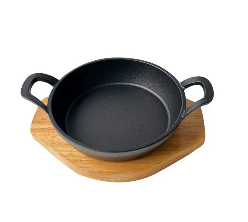 Sub-equip,CIPS-184,Enamel Round Mini Cast Iron Platter with Wooden Base,2pcs/set (18cm/7" Dia)