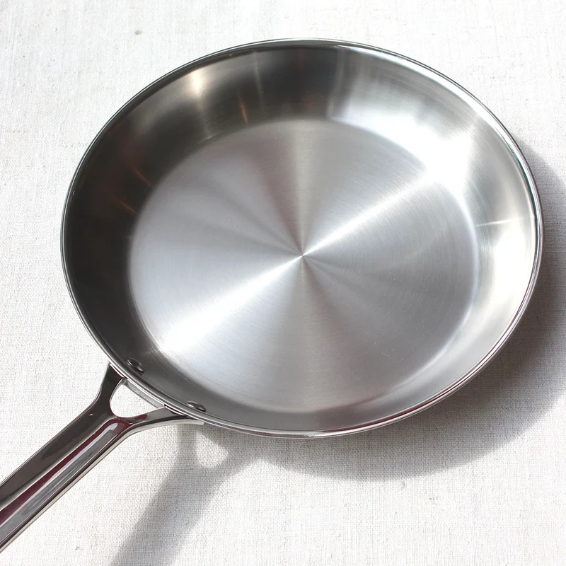 Poêle en inox 18/10 brossé manche fixe
