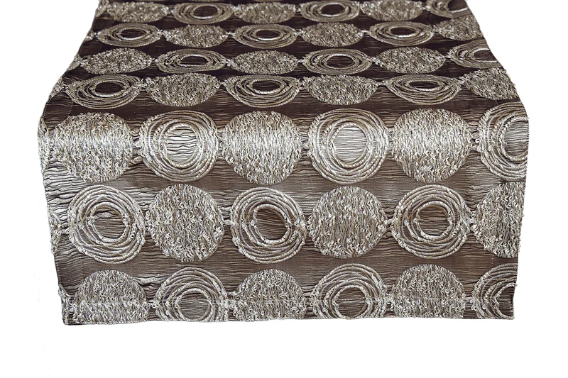 Edgewood Circles Table Runner