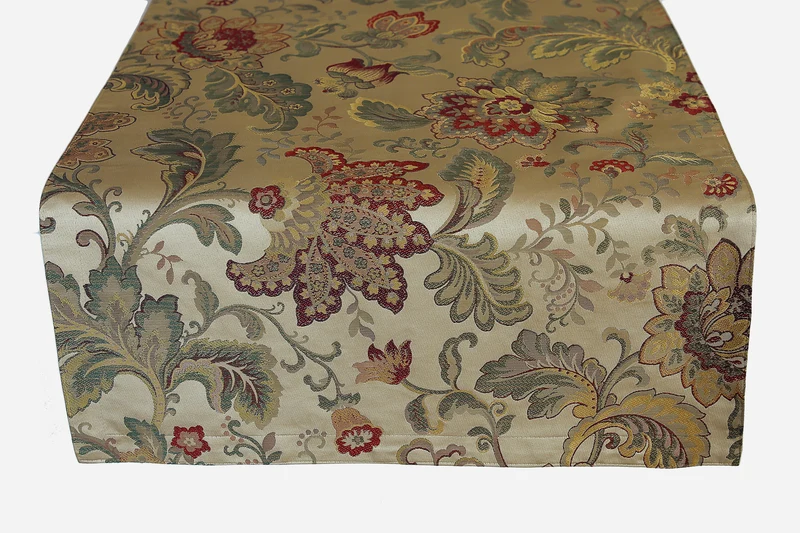 Tuscan Garden Table Runner
