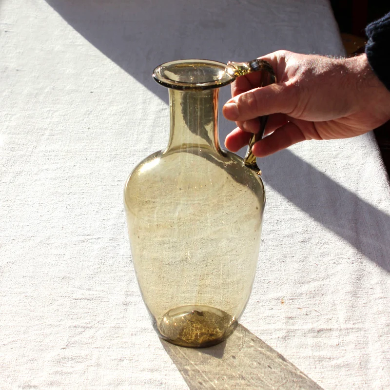 Carafe en verre fumé