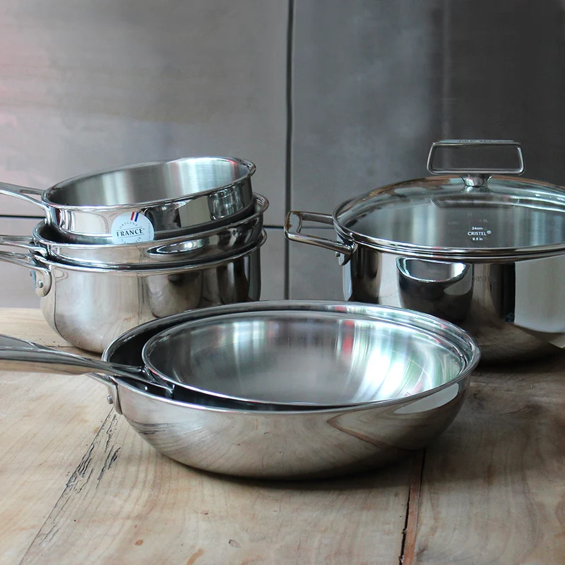 Batterie de cuisine en inox 18/10 cinq couches