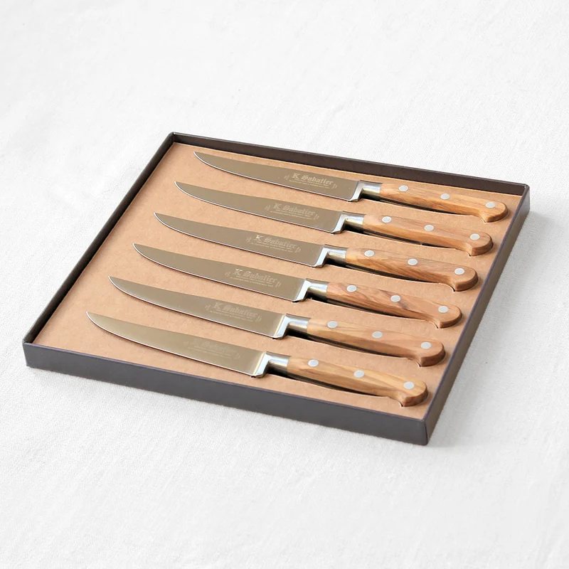 Coffret de couteaux à steak manche en olivier