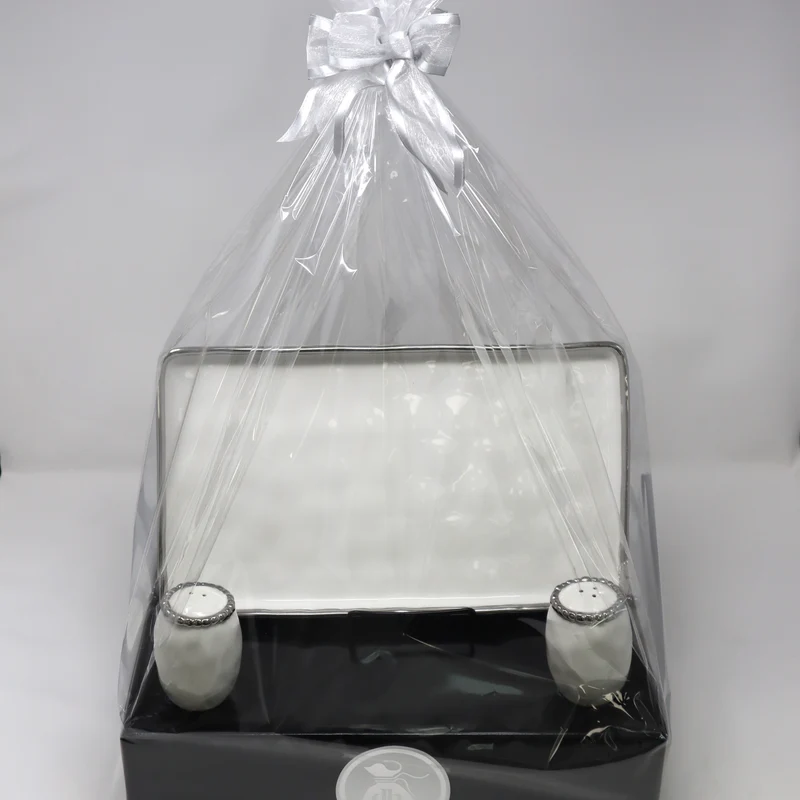 Vort Gift - Silver Rim Tray with Salt & Pepper Shakers
