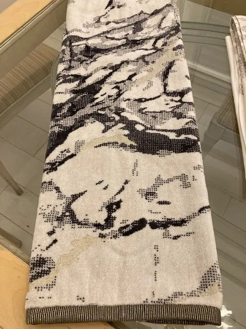 European Art Granite Metallic Hand Towel White/Grey/Gold