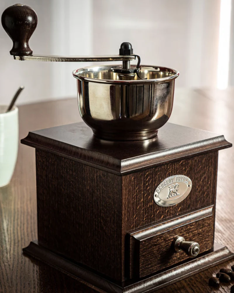 Moulin à Café Peugeot Brésil - Design et Tradition