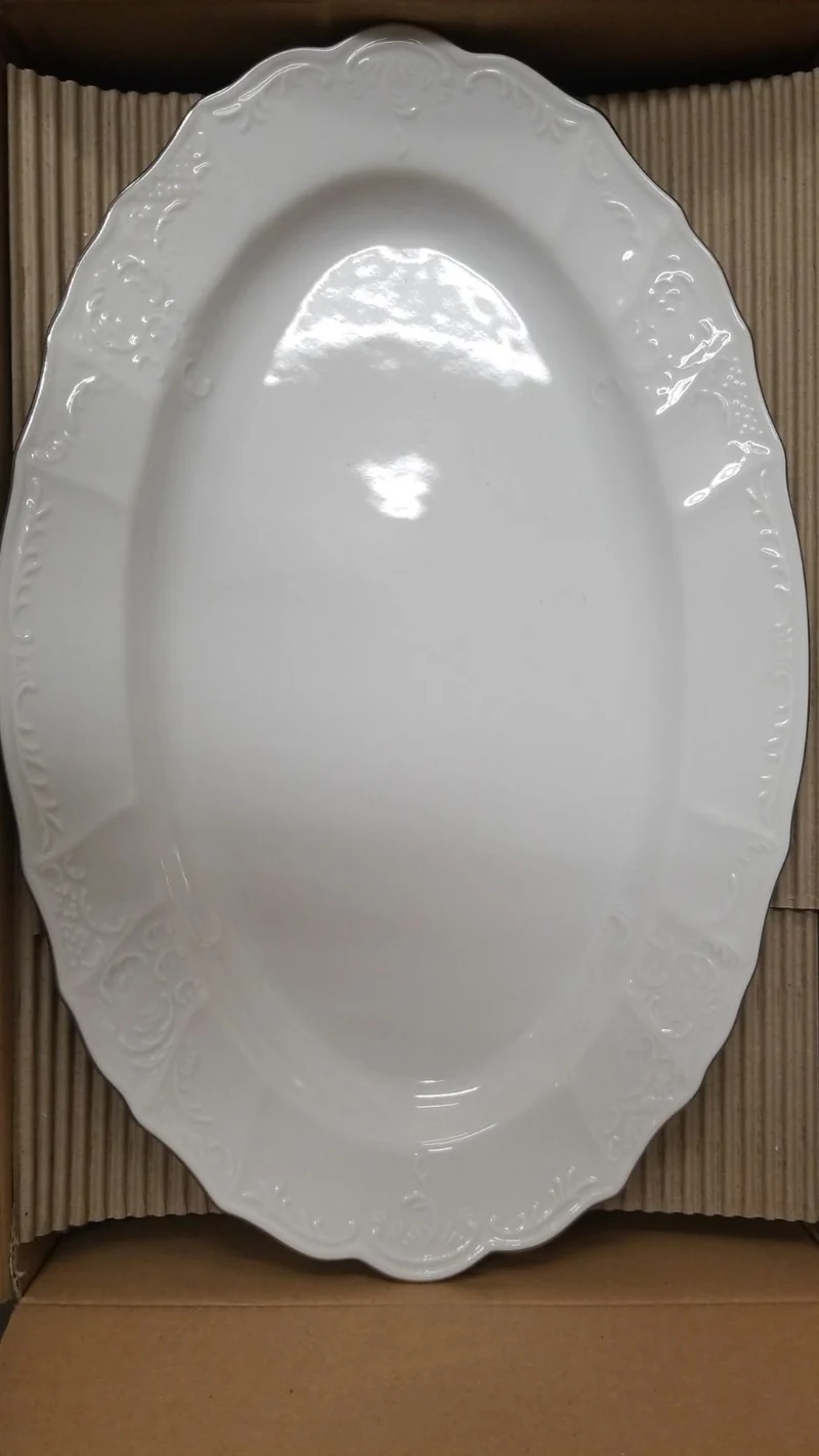 Bernadotte 36cm/14" Oval Platter, White/ Silver (Platinum)
