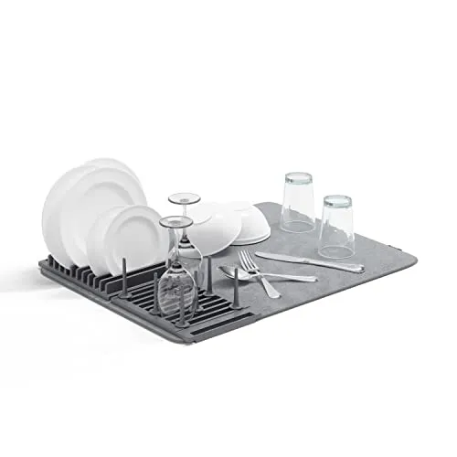 Umbra UDry Customizable Peg Drying Rack with Absorbent Microfiber Mat, Charcoal